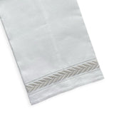 Laurel Leaf Tip Towel